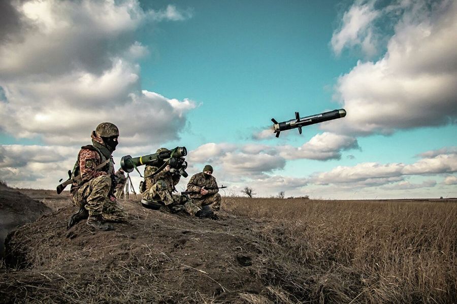 U.S. handed over Javelin and M141 to Ukraine