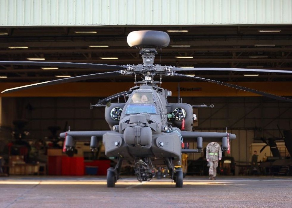 AH-64E Apache Helicopters Enter Service in British Army