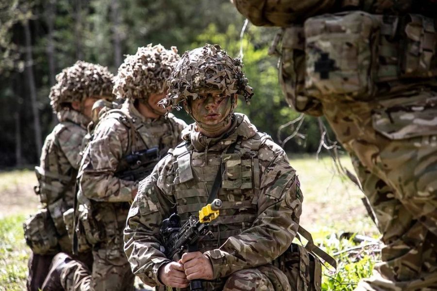 Several British soldiers left service to fight in Ukraine