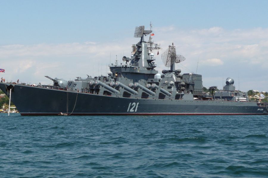 Did Moskva take the TB2 Bait?