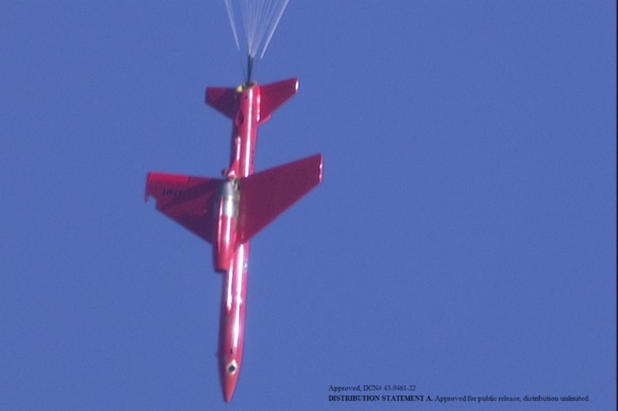 The US Navy shoot down a cruise missile with a new tech laser