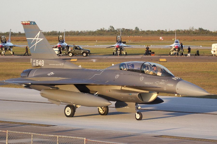 WSJ: Biden Asks to Approve Weapons Deal With Turkiye