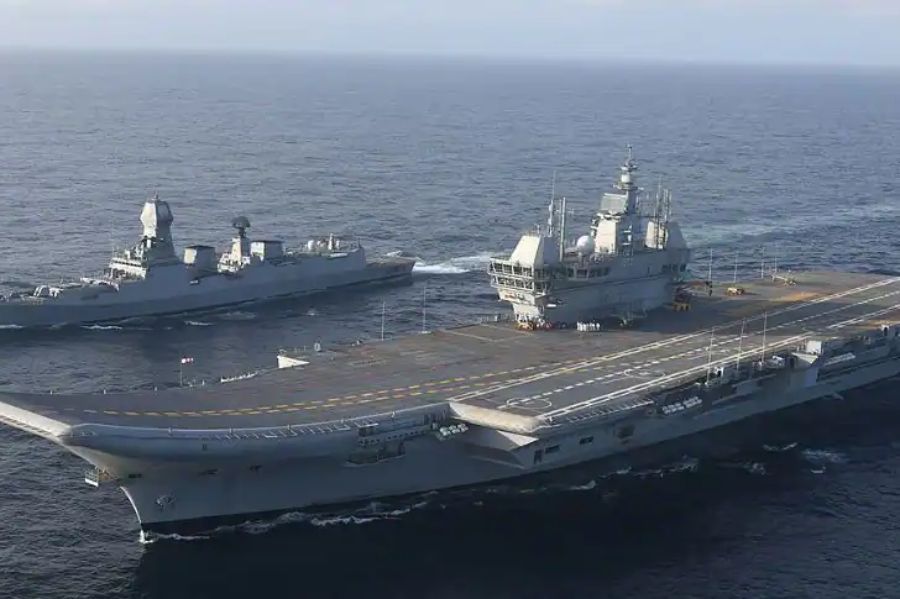 Indian Navy Takes Delivery of the Vikrant
