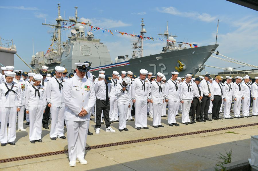 U.S Navy retires Ticonderoga-class Vella Gulf cruiser