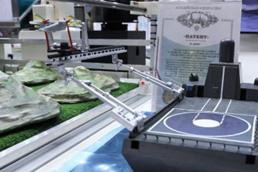 Russia Unveils a rail-guided ship system for UAVs