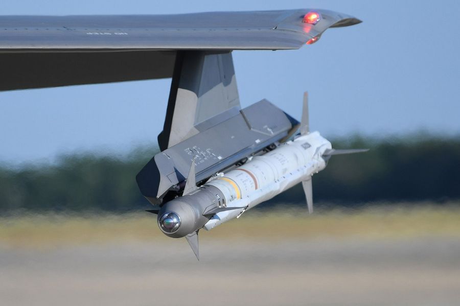 Finland to acquire AIM 9X and JSOW
