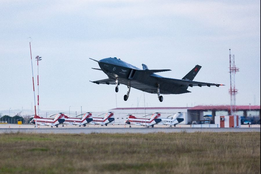 Baykar’s Unmanned Kızılelma Jet Performs its Maiden Flight