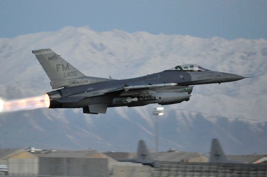 Ukraine Cannot Get F-16 fighters Without US Approval