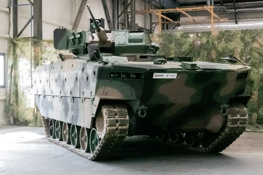 Poland to Buy 1400 Borsuk IFV