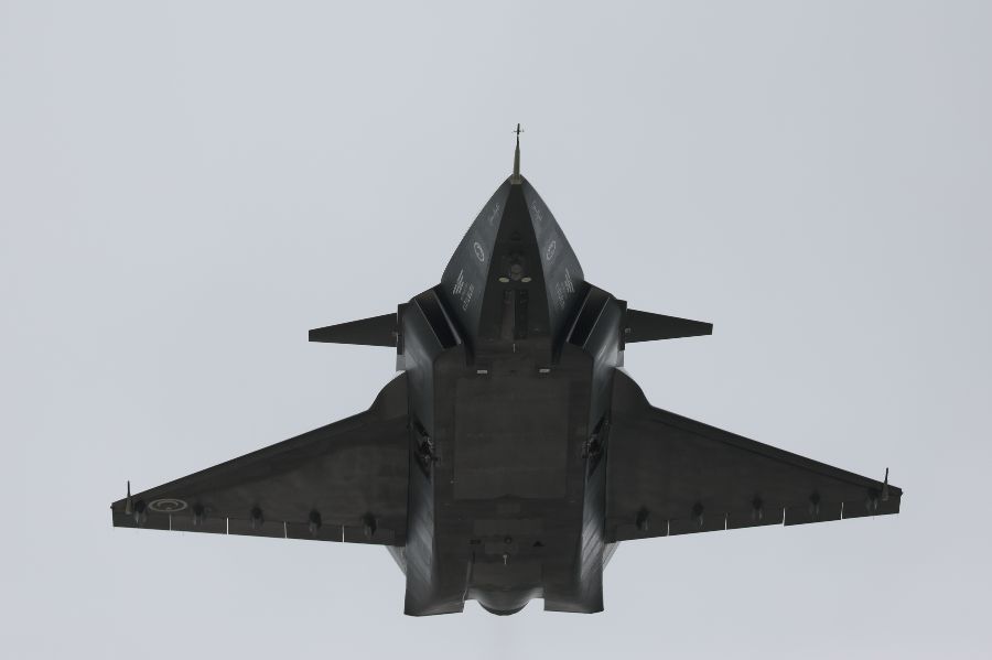 KIZILELMA Retracted Landing Gears