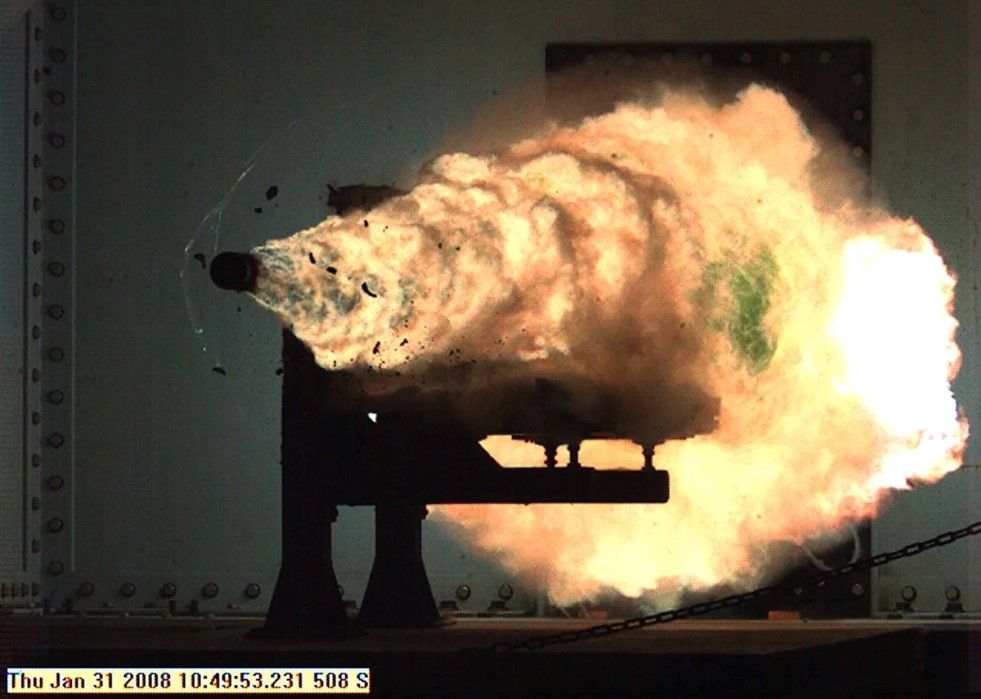 Chinese Navy Tests Electromagnetic Railgun