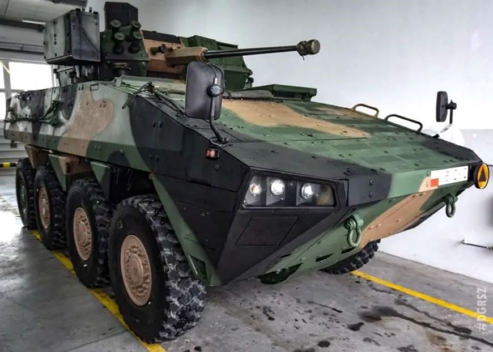 Poland Receives KTO Rosomak Panzer with Unmanned Turret