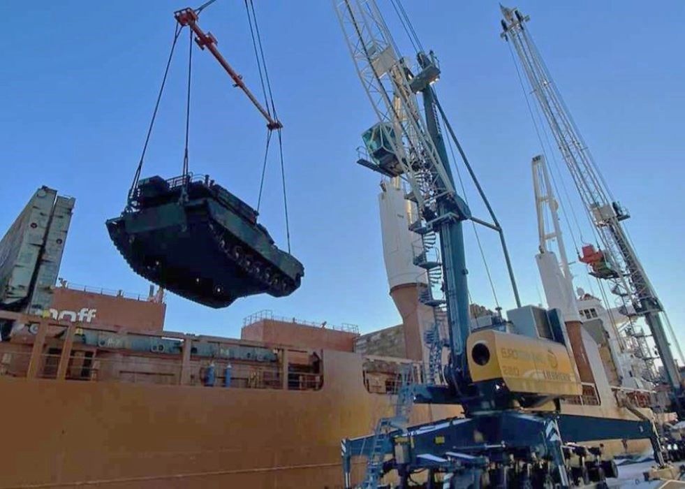 Poland Receives 29 M1A1 Abrams MBT and 79 MRAPS from US