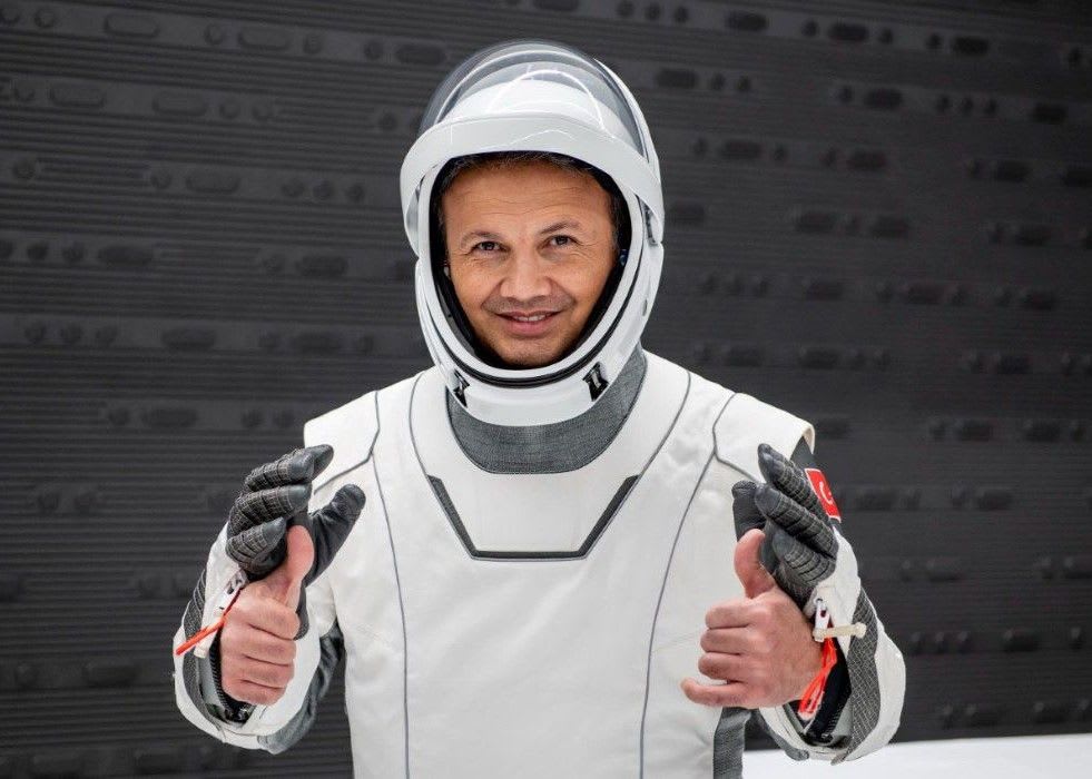 Turkish Astronaut to Conduct 13 Experiments in Space