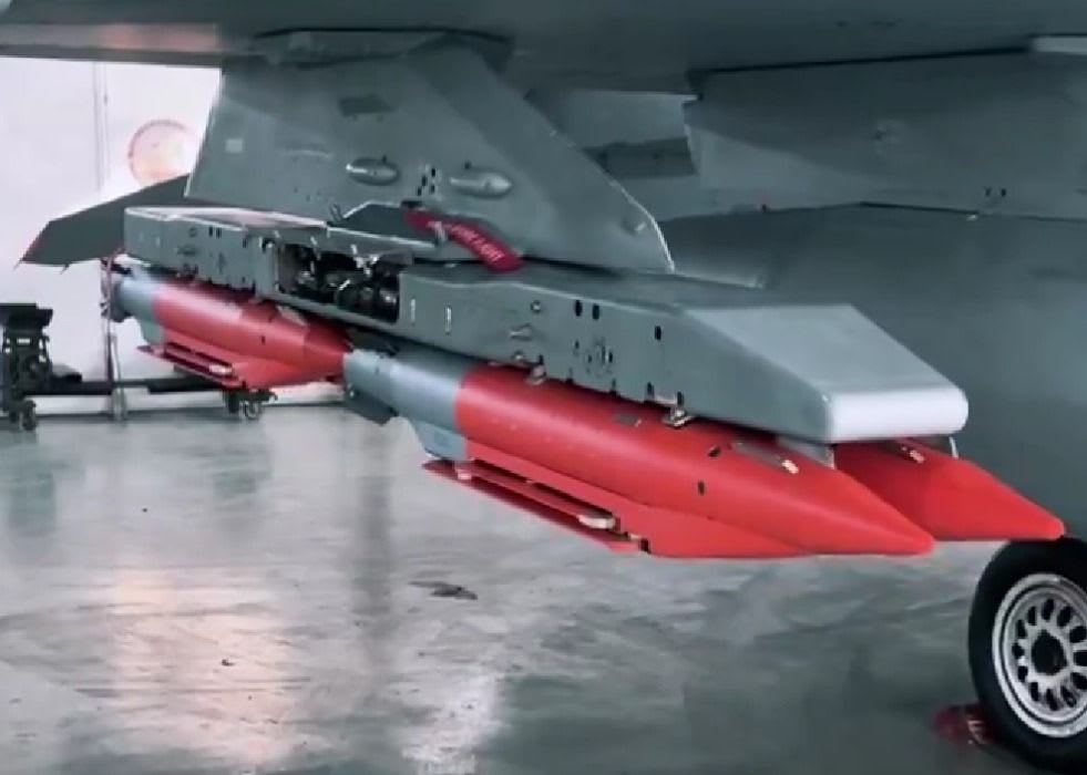 Four in a Row: F-16 Hits Targets with TOLUN SDB
