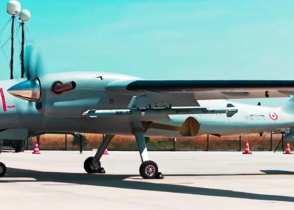 AKINCI UCAV Fires Seeker-Fitted UAV-122 Missiles