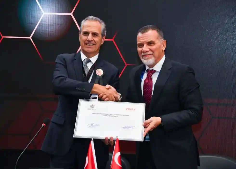 FNSS and Anadolu Isuzu sign MoU