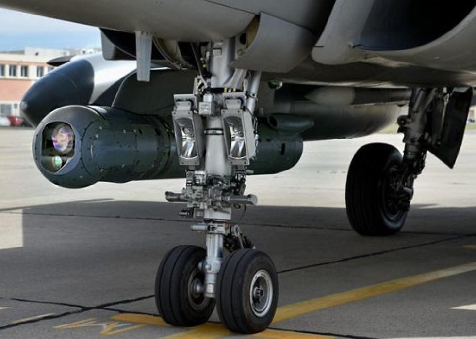 Thales Develops AI-Enhanced TALIOS Pod for Rafale