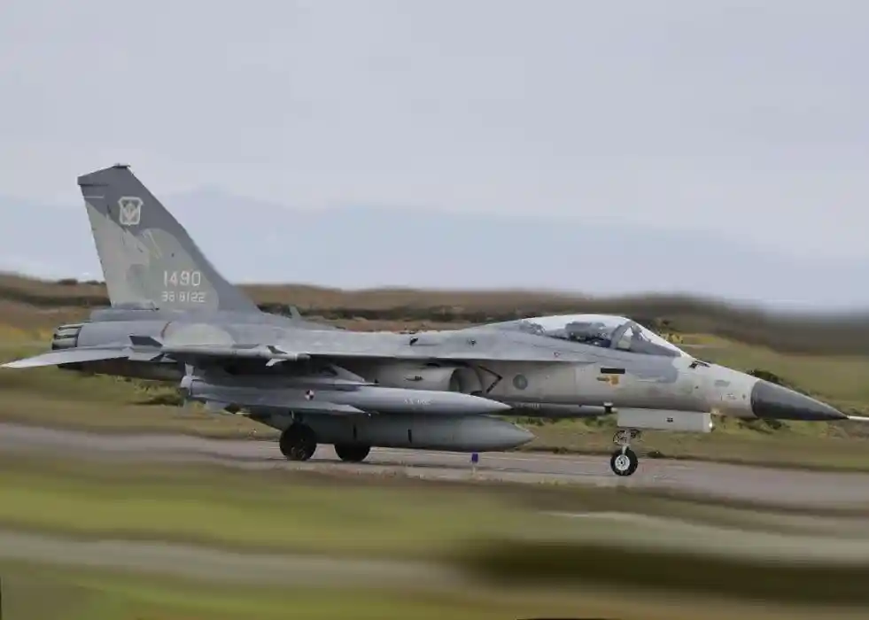 Taiwan’s F-CK-1 Fighter Dons Hsiung Feng III Anti-Ship Missiles