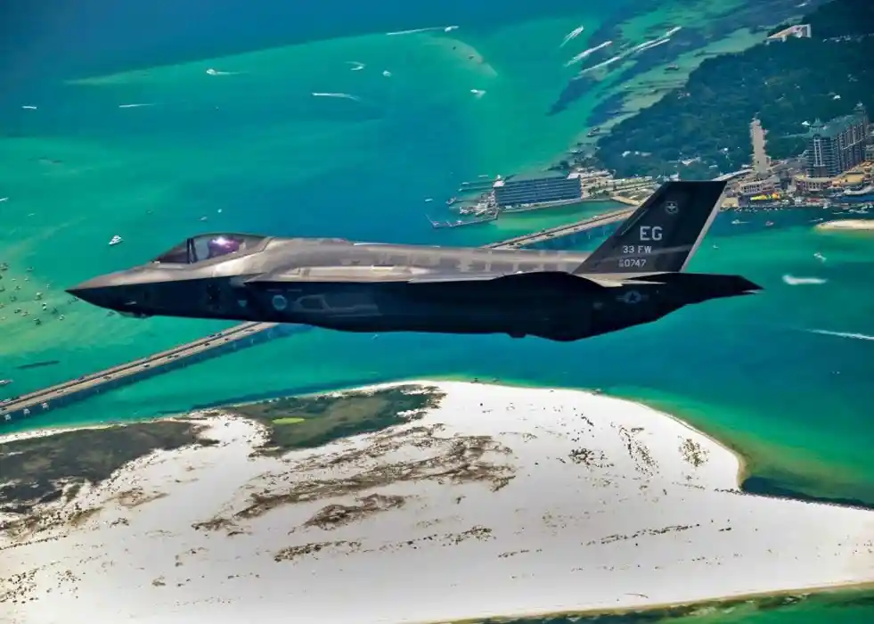 Canada Reevaluates F-35 Purchase Given US Political Tensions