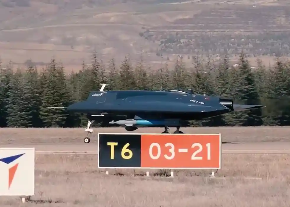 TUSAŞ Anka-III UCAV Drops LGK-82 Laser-Guided 500 lb Bomb
