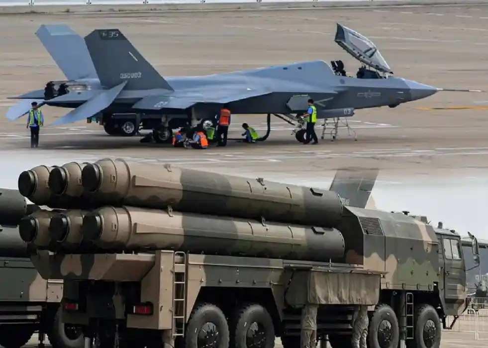 Pakistan Might Acquire J-35A and HQ-19 ABM from China