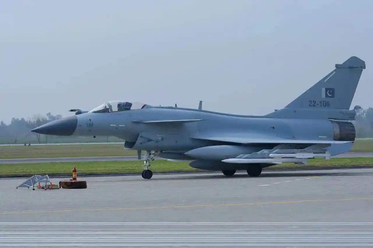 What Did Pakistan and India’s Air Battle Teach Us?