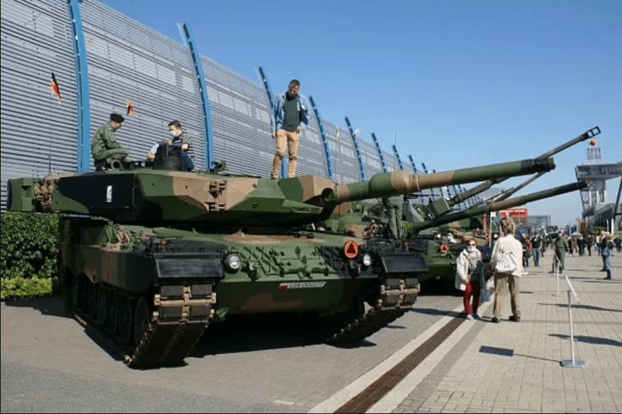 Turkish Defence Shows the Flag in Poland
