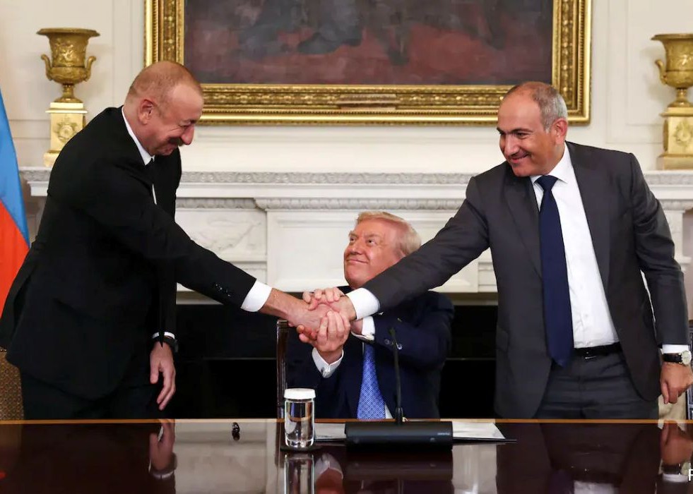 Azerbaijan, Armenia sign US-brokered peace in Washington