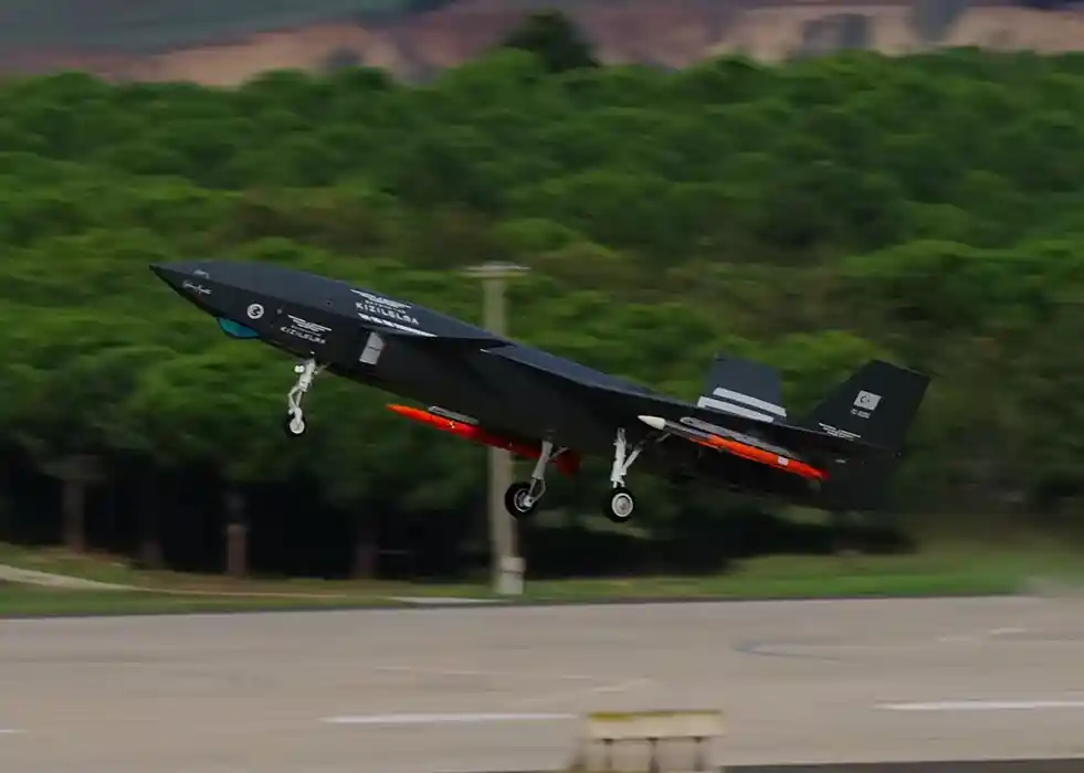 KIZILELMA Scores Simulated Hit on F-16 with GÖKDOĞAN
