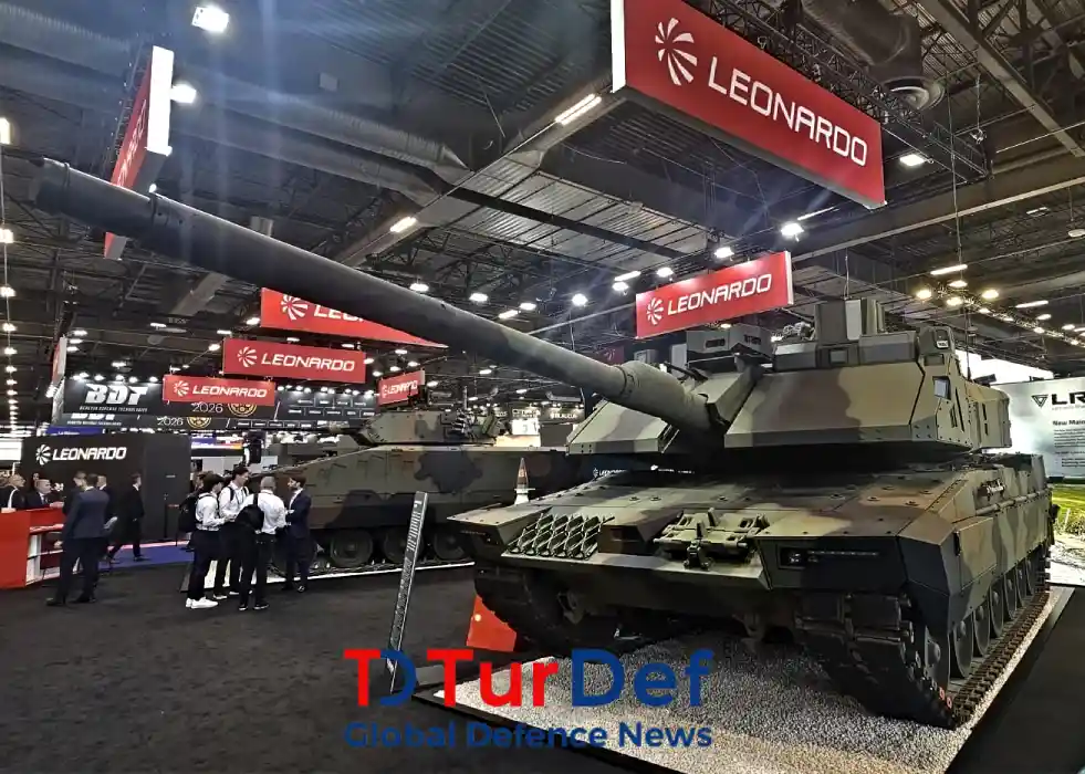 Leonardo and Rheinmetall Debut NMBT for Italy at Eurosatory