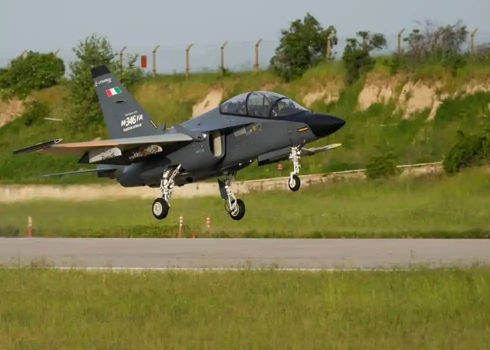 Leonardo repositions M-346 for MUM-T with KIZILELMA trials