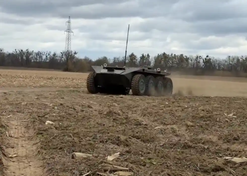 VATAG Tests 8x8 UGV with Two Tons of Payload Capacity