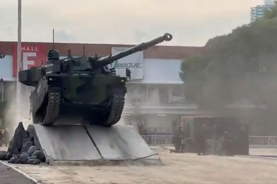 FNSS and PD Pindad's Harimau at Indo Defence 2022