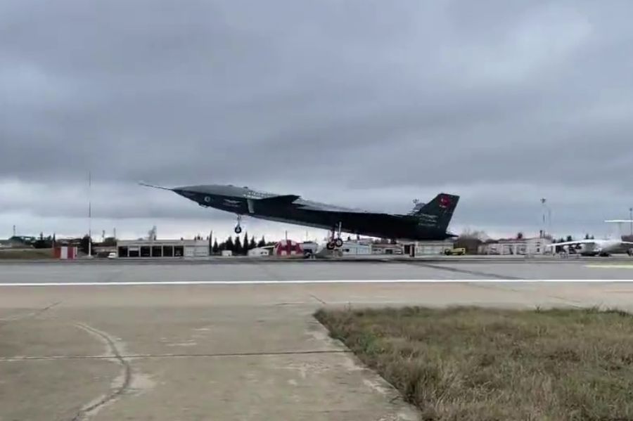 Baykar's Kızılelma Took-off but not Entirely