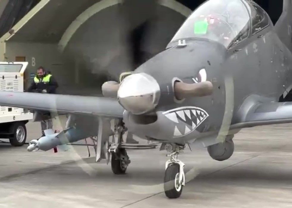 HÜRKUŞ Light Attack Aircraft Releases LGK-81